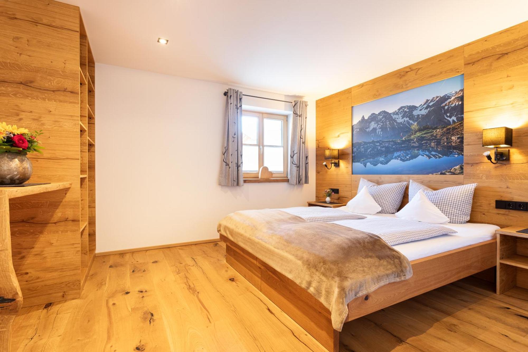 Viktoria Family Wellness Retreat with Village Square Views Oberstdorf Exterior photo